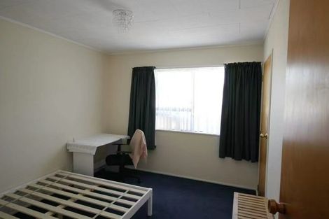 Photo of property in 75 Omapere Street, Whitby, Porirua, 5024