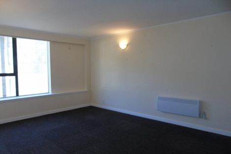 Photo of property in Hobson Court Flats, 42/70u Hobson Street, Thorndon, Wellington, 6011