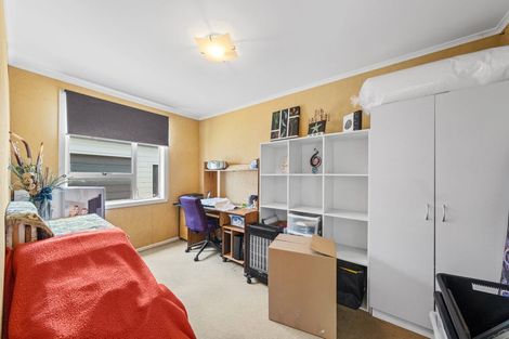 Photo of property in 20 Dudley Road Lower, Inglewood, 4386