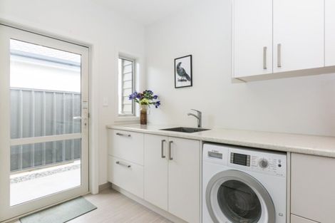 Photo of property in 44 Percy Berry Place, Havelock North, 4130