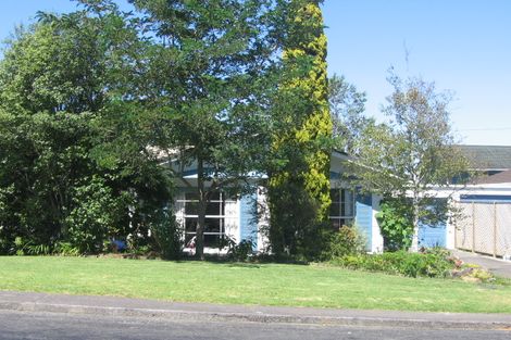 Photo of property in 2/34 Stanley Avenue, Milford, Auckland, 0620