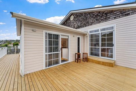 Photo of property in 41 Ferry Road, Arkles Bay, Whangaparaoa, 0932