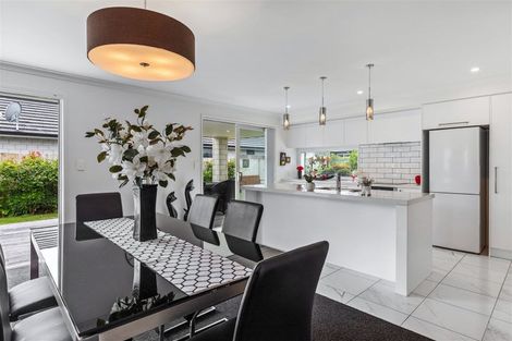 Photo of property in 93 Sandhurst Drive, Papamoa Beach, Papamoa, 3118