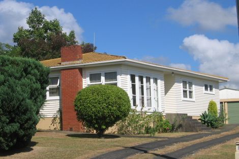Photo of property in 16 Gilliam Street, New Lynn, Auckland, 0600