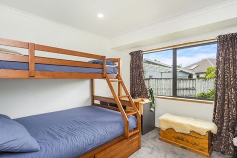 Photo of property in 19 Holford Place, Huntington, Hamilton, 3210