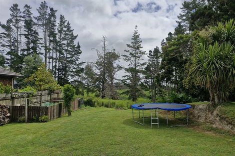 Photo of property in 1899 Paparoa Valley Road, Paparoa, 0571