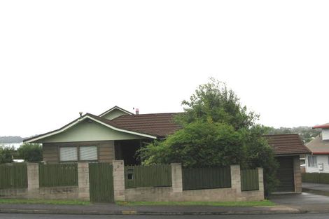 Photo of property in 328 West Coast Road, Glen Eden, Auckland, 0602