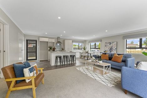 Photo of property in 15a Freyberg Street, Feilding, 4702