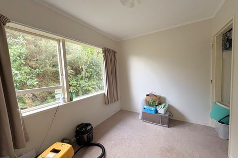 Photo of property in 61 Chartwell Drive, Crofton Downs, Wellington, 6035
