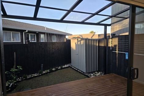 Photo of property in 8e Nedlands Place, Burswood, Auckland, 2013