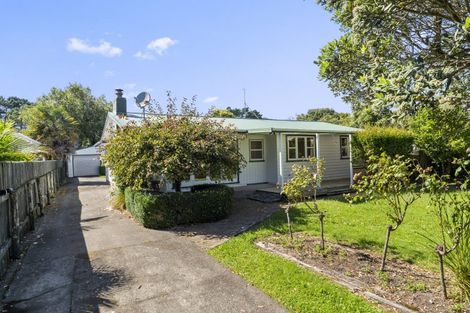 Photo of property in 12 Te Rauparaha Street, Otaki, 5512
