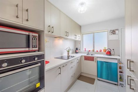 Photo of property in 5/98 Birkdale Road, Birkdale, Auckland, 0626