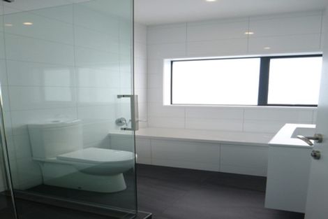 Photo of property in 21b Chippendale Crescent, Birkdale, Auckland, 0626