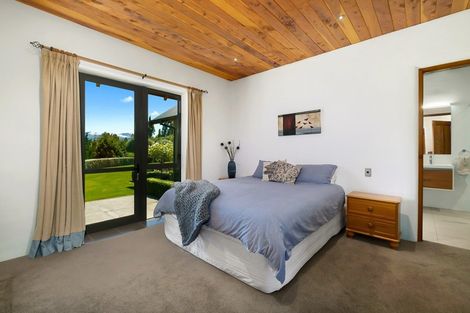 Photo of property in 24 Golf Course Road, Wanaka, 9305