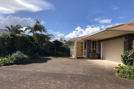 Photo of property in 36 Starlight Cove, Hobsonville, Auckland, 0618