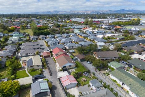 Photo of property in 2/17 Nyoli Street, Northcote, Christchurch, 8052