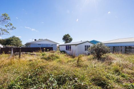 Photo of property in 9 Forbes Place, Kelvin Grove, Palmerston North, 4414
