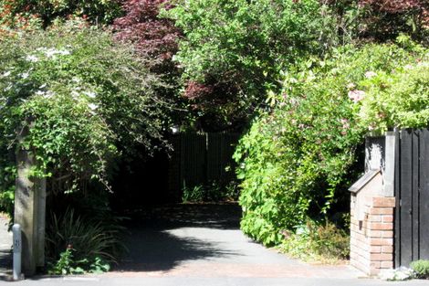 Photo of property in 2/16 Jamell Place, Avonhead, Christchurch, 8042