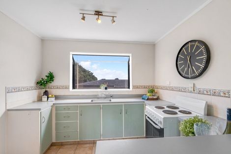Photo of property in 2/21 Leven Lane, Totara Heights, Auckland, 2105