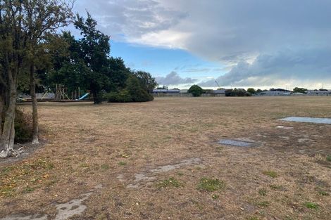 Photo of property in 90 Bayswater Crescent, Bromley, Christchurch, 8062