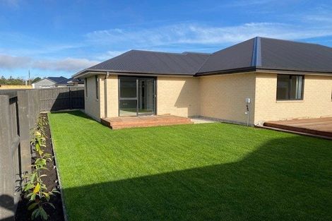 Photo of property in 6 Manggis Street, Northwood, Christchurch, 8051