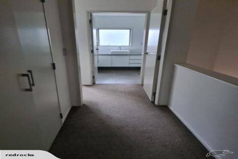 Photo of property in 43 Saddleback Grove, Karori, Wellington, 6012