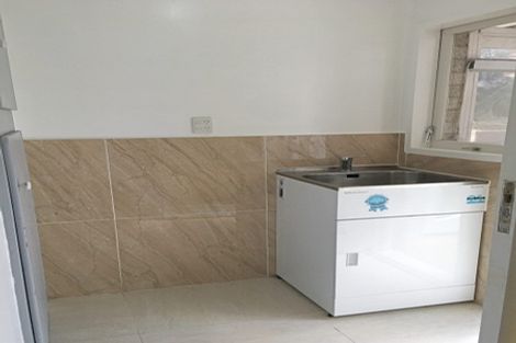 Photo of property in 2/349 Pakuranga Road, Pakuranga Heights, Auckland, 2010