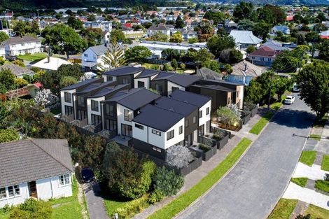 Photo of property in 22 Pearce Crescent, Taita, Lower Hutt, 5011