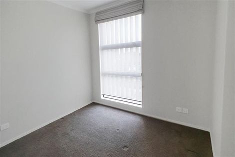 Photo of property in 5 Liquidambar Drive, Hobsonville, Auckland, 0616