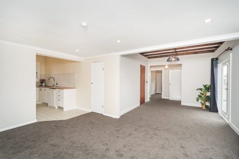 Photo of property in 85 Shamrock Street, Takaro, Palmerston North, 4412