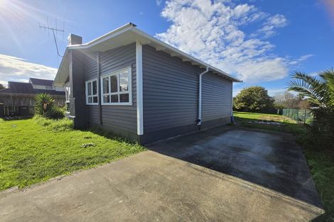 Photo of property in 40 Evans Road, Weymouth, Auckland, 2103
