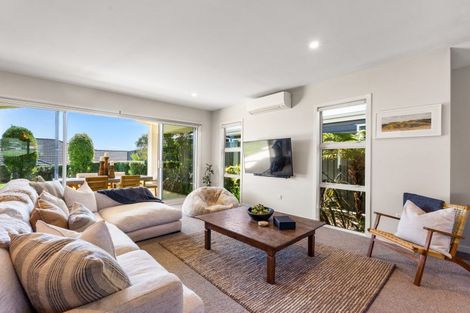 Photo of property in 61 Arataki Road, Havelock North, 4130