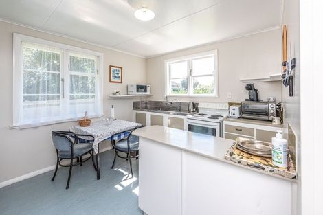 Photo of property in 1 Matarawa Street, Whanganui East, Whanganui, 4500