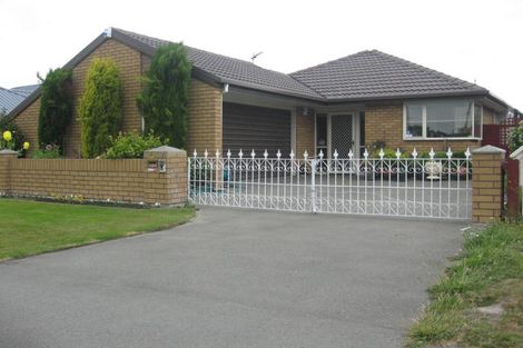 Photo of property in 28 Bowen Street, Upper Riccarton, Christchurch, 8041