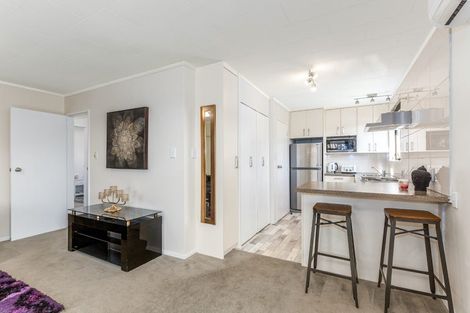 Photo of property in 7a Parkinson Close, Whitby, Porirua, 5024