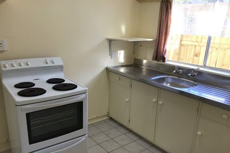 Photo of property in 2 Gorrie Road, Regent, Whangarei, 0112