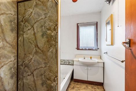 Photo of property in 43 Mackworth Street, Woolston, Christchurch, 8062