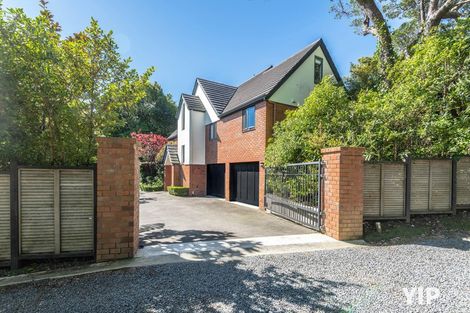 Photo of property in 17a Simla Crescent, Khandallah, Wellington, 6035