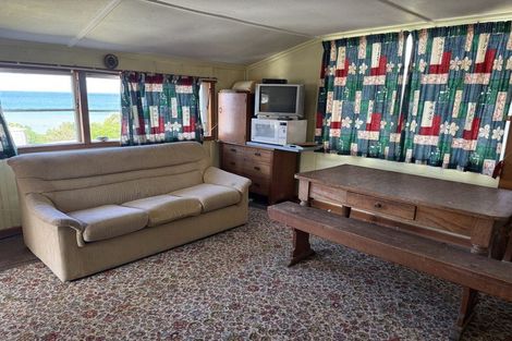 Photo of property in 25 Nasmyth Street, Kakanui, Oamaru, 9495