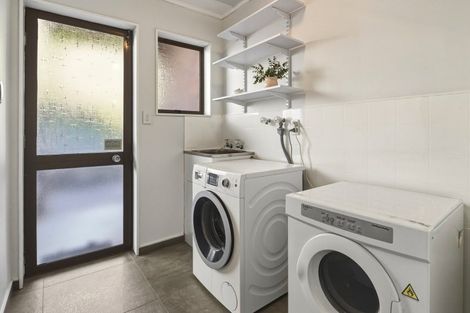Photo of property in 26 Tawavale Street, Pukehangi, Rotorua, 3015