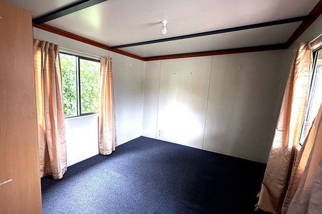 Photo of property in 28 Huia Street, Ohura, 3926