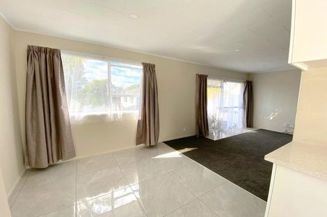 Photo of property in 1/20 Shalimar Place, Clover Park, Auckland, 2019
