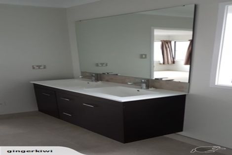 Photo of property in 1 Saltmarsh Road, Hobsonville, Auckland, 0616