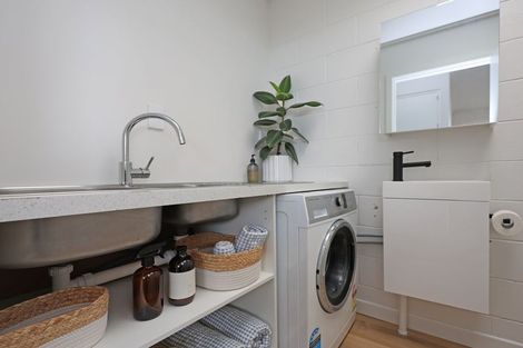 Photo of property in 3 Warren Street, Oamaru, 9400