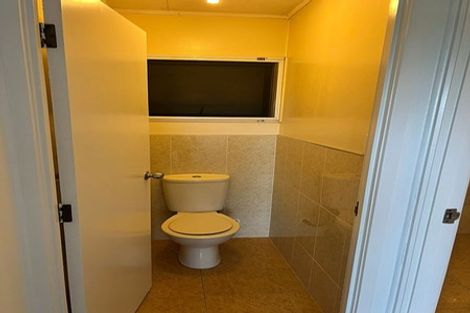 Photo of property in 16 Beaufort Place, Papatoetoe, Auckland, 2025