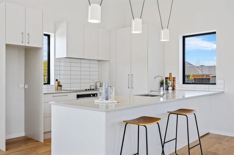 Photo of property in 14 Pembrook Close, Rangiora, 7400