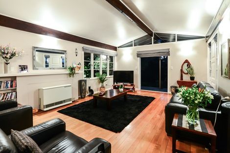 Photo of property in 11 Casey Avenue, Fairfield, Hamilton, 3214