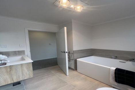 Photo of property in 41u4 Prisk Street, Melville, Hamilton, 3206