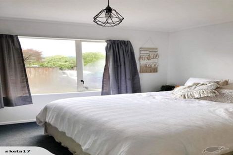 Photo of property in 8f2- Tulsa Grove, Totara Park, Upper Hutt, 5018