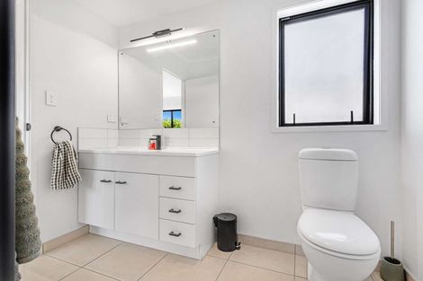 Photo of property in 3 Waitaha Place, Clive, 4102